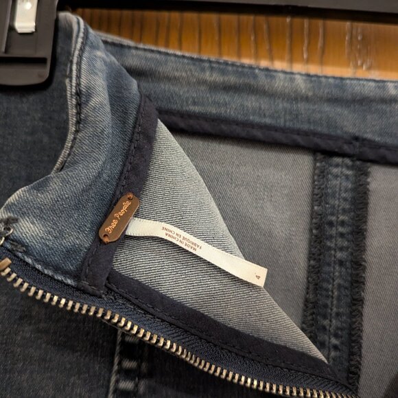 Free People Modern Femme Mini Blue Jean Skirt-Size 4 - Picture 3 of 3